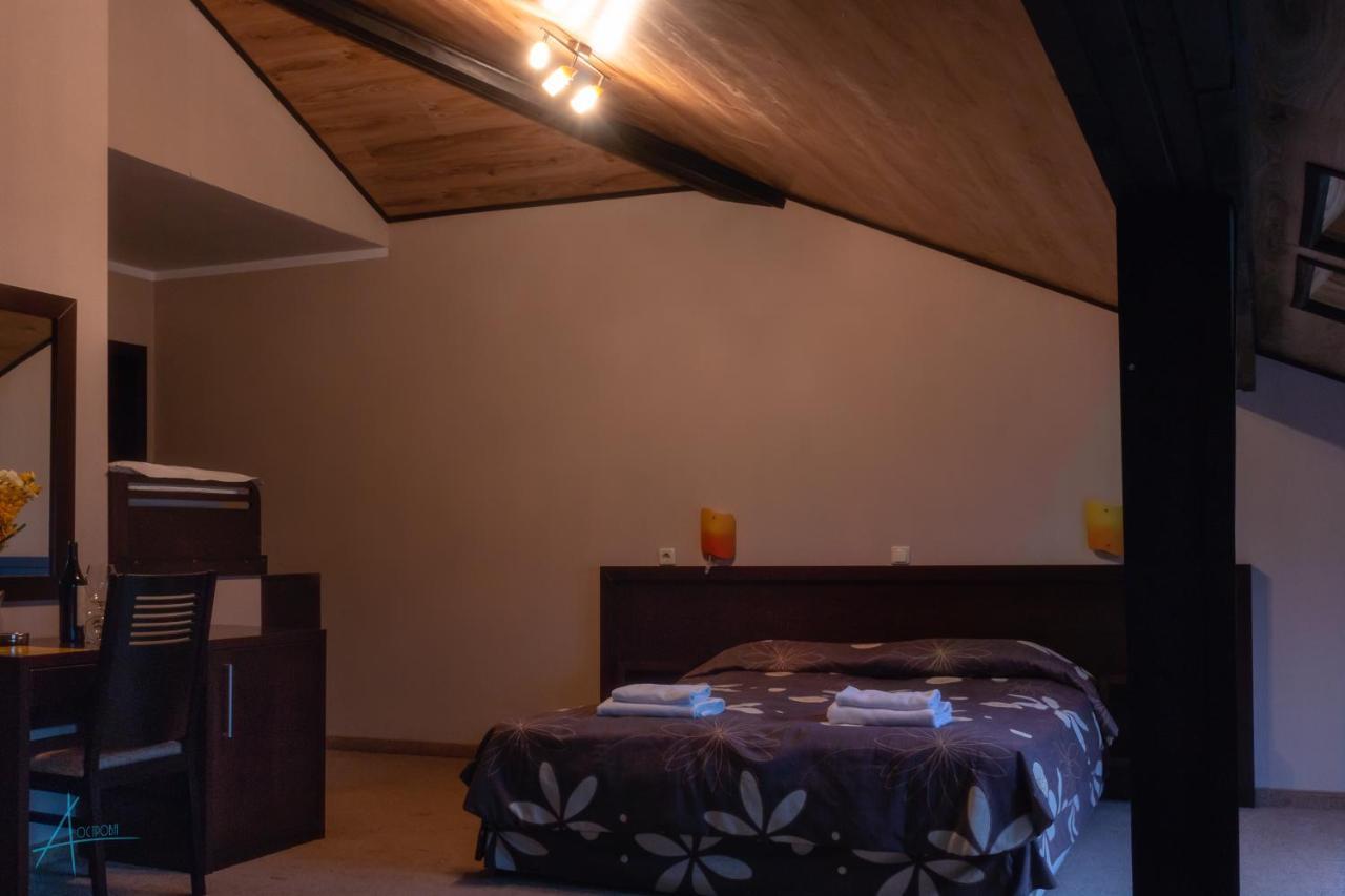 Ostrova Holiday Village Beli Osŭm Esterno foto